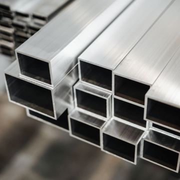 Aluminium Rechteckrohr und Vierkantrohr 6m